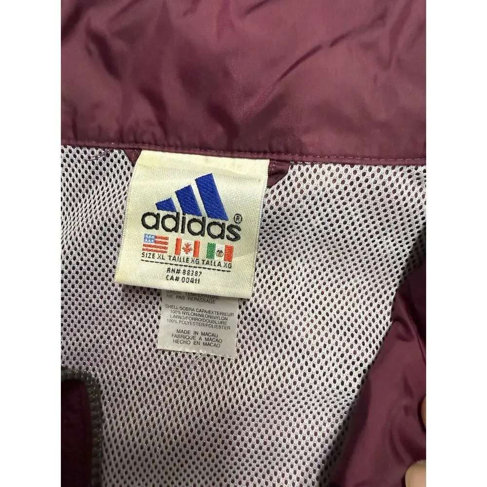 Vintage Adidas  windbreaker jacket 3 Stripes  Full Zipper Mens Size XL Purple - Picture 2 of 16